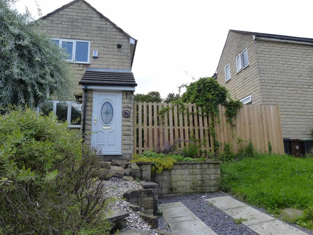 Kiln Lane, Hadfield, Glossop 2 bed detached house £750 pcm (£173 pw)