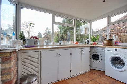 65 Beverley Road, South Cave, Brough, HU15 2BB