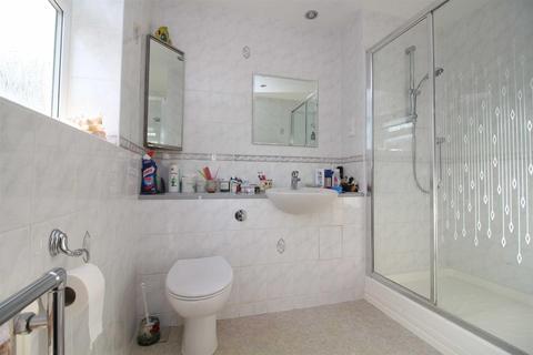 1 Badgers Copse, New Milton, BH25 5PE