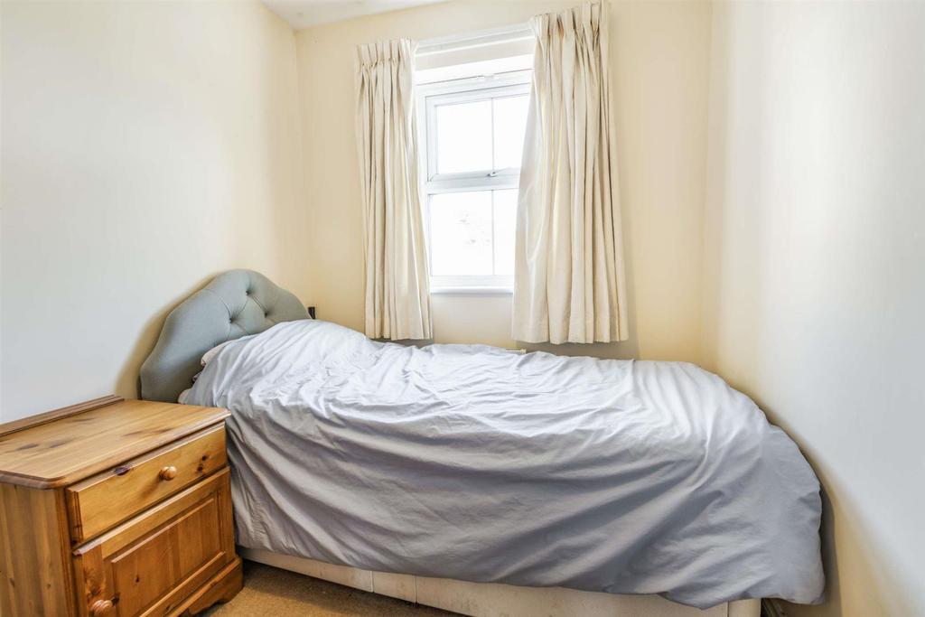 4thbed.jpg