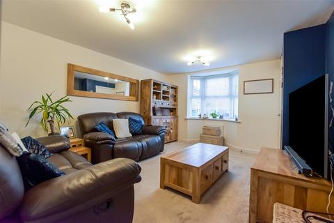 9 Eaton Close, Anlaby, Hull, HU10 7EY