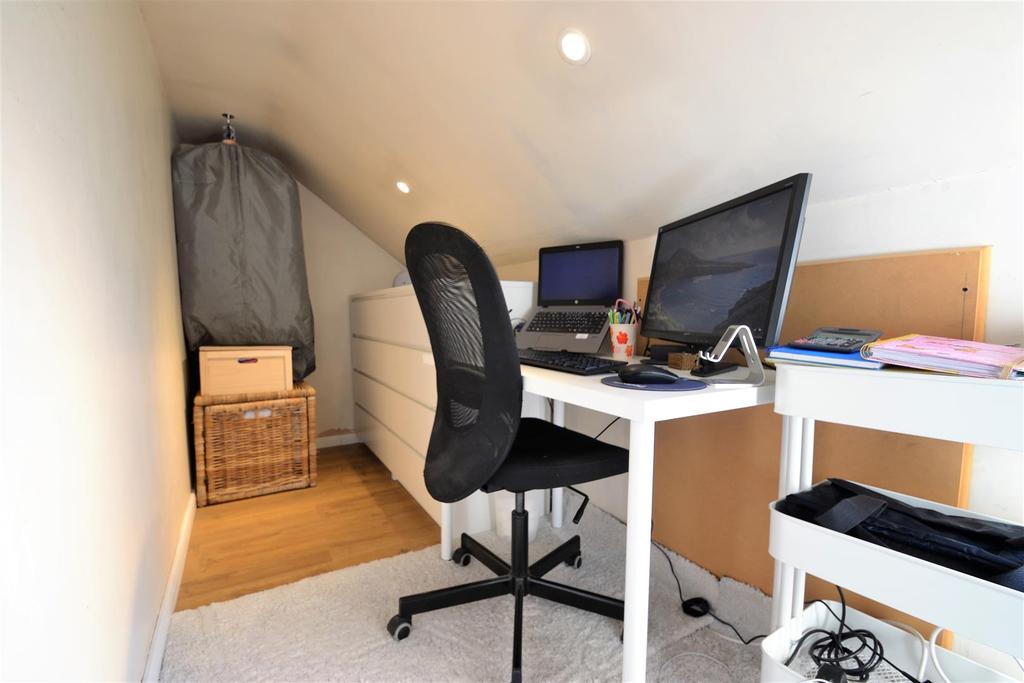 Study(off bedroom 3)