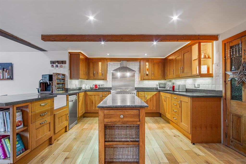 Kitchen/dining area