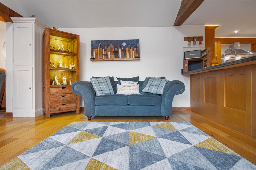 Sitting room/living area