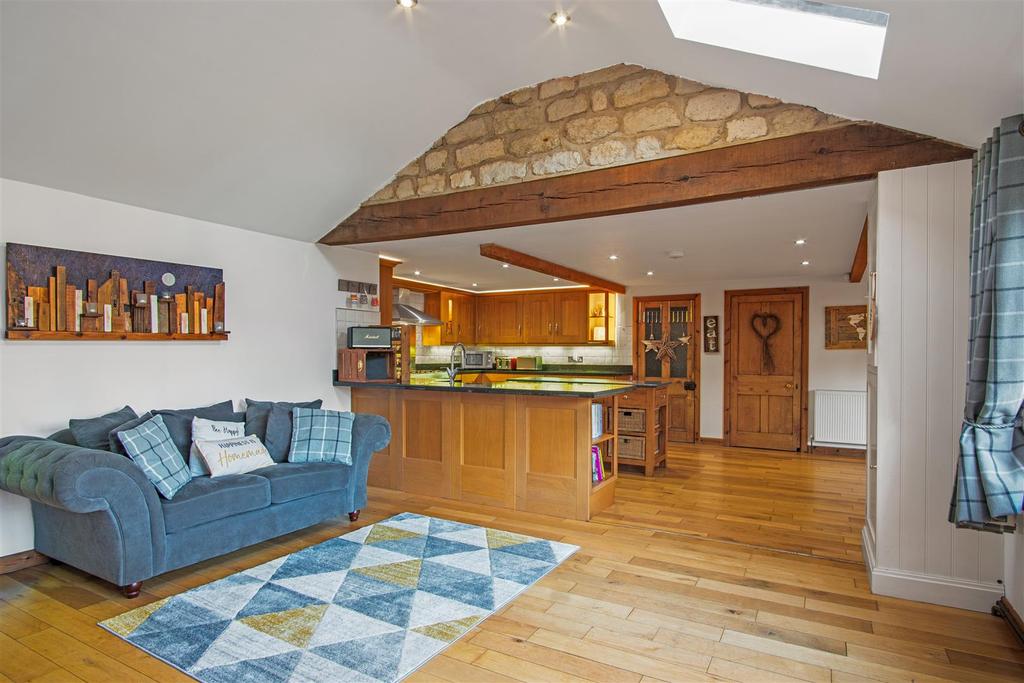 Sitting room/living area