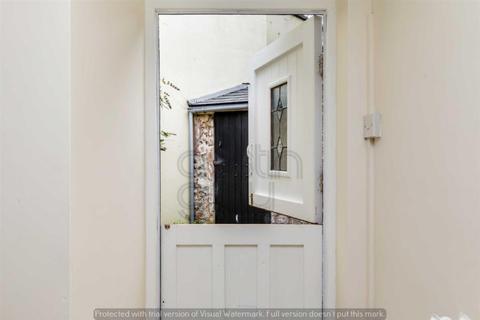 South Lodge Hanover Crescent, Brighton, BN2 9SB
