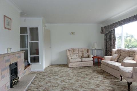 8 Chantry Close, Hollywood, Birmingham, B47 5LU