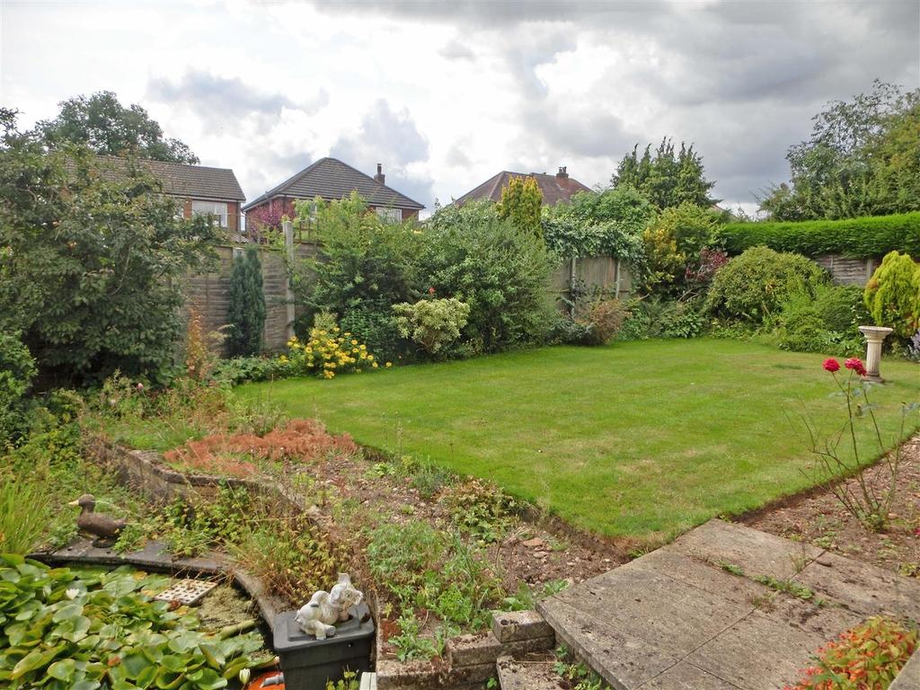 Chantry Close 8 Garden3.jpg