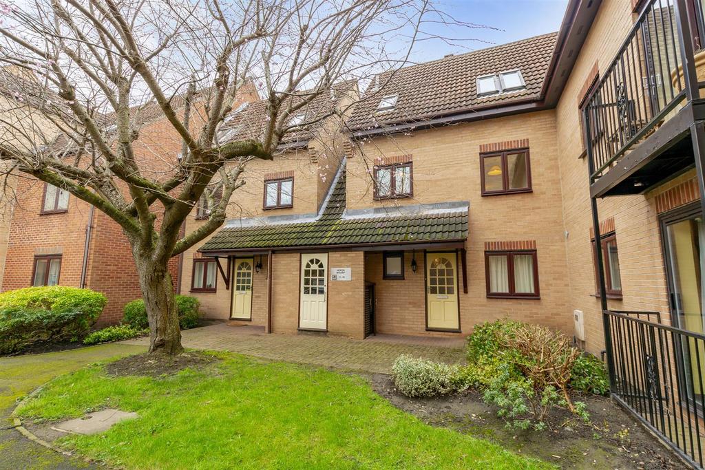Heron Wharf, Nottingham 2 bed duplex £165,000