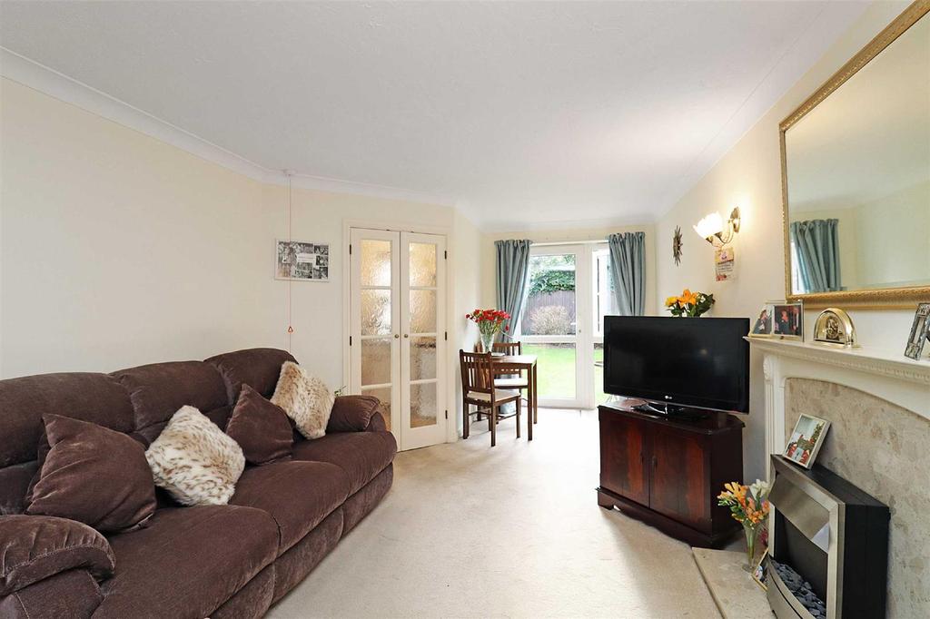 Park Road, Timperley 1 bed retirement property £145,000