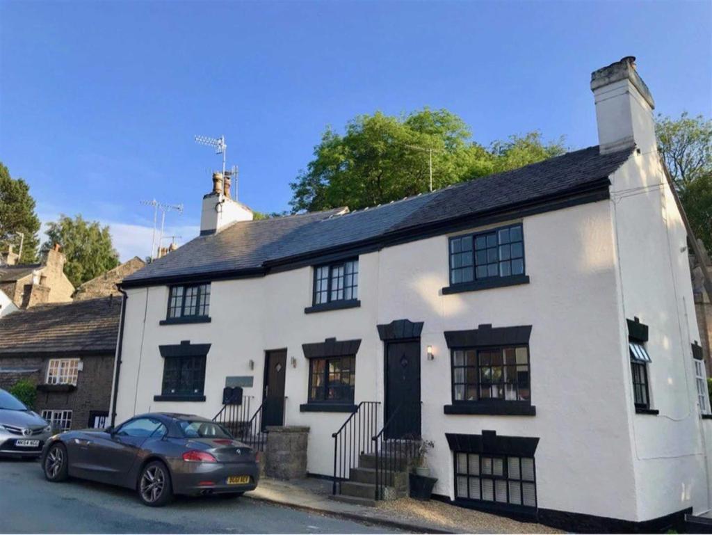 Buxton Old Road, Disley, Stockport 1 bed end of terrace house £249,950
