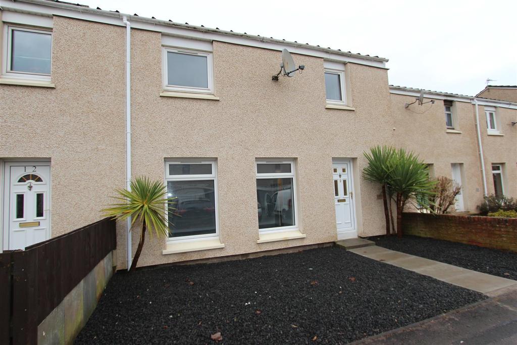 10 Meldrum Court, Dunfermline, KY11 4XS 3 bed terraced house £775 pcm (£179 pw)