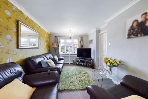 2 Chancery Road, Cliffe, Rochester, ME3 7TL