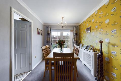 2 Chancery Road, Cliffe, Rochester, ME3 7TL
