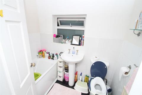 33 Sinclair Road, London, E4 8PH