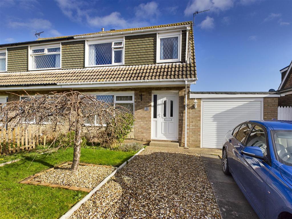 Rosewood Close, Bridlington 3 bed semidetached house £189,950