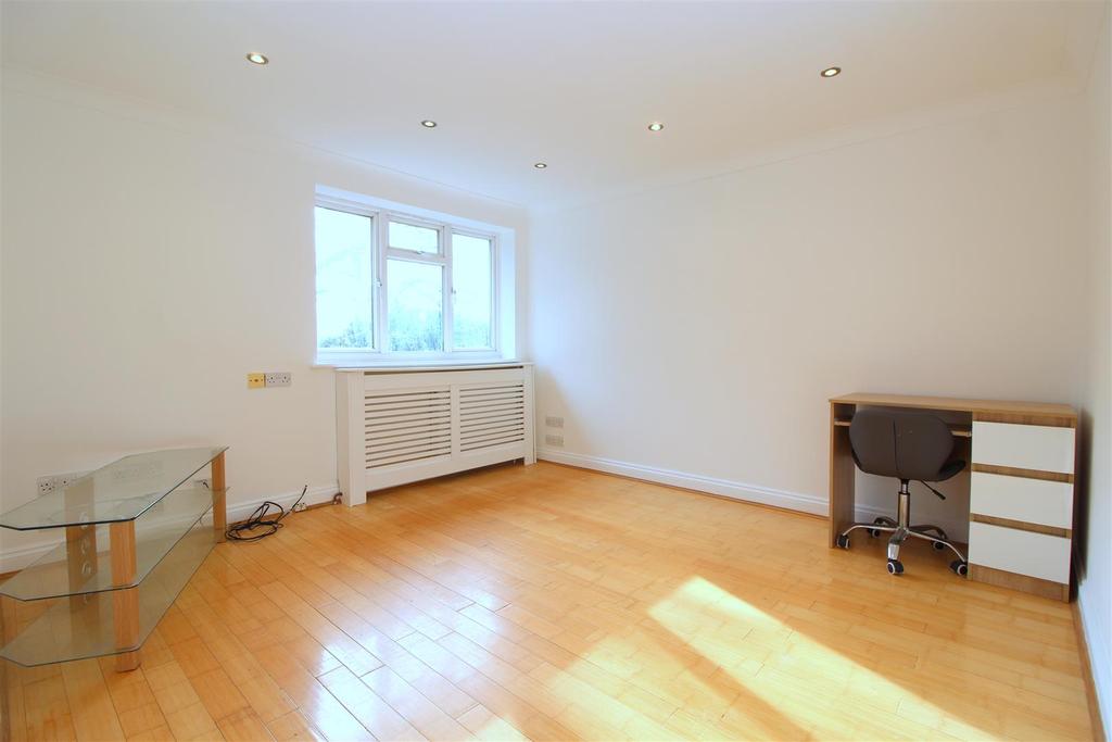 001 Albany Mews - Living Room 1.JPG
