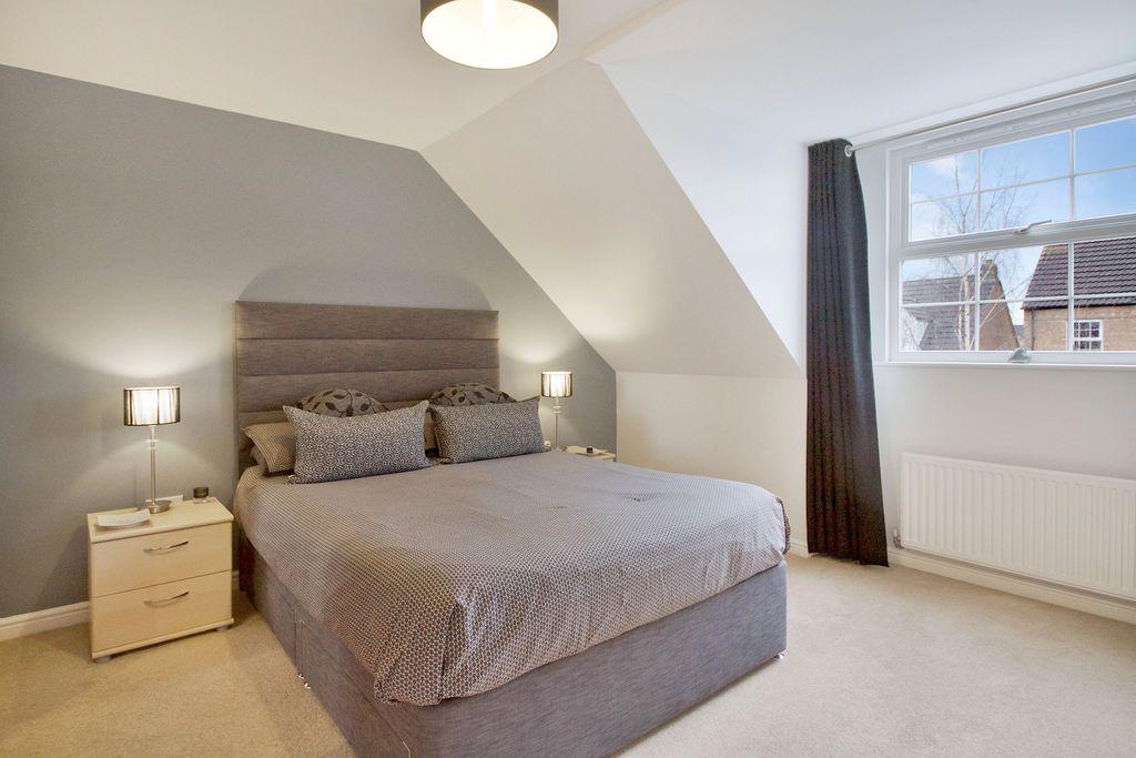 Bedroom 1 (Double with Ensuite)
