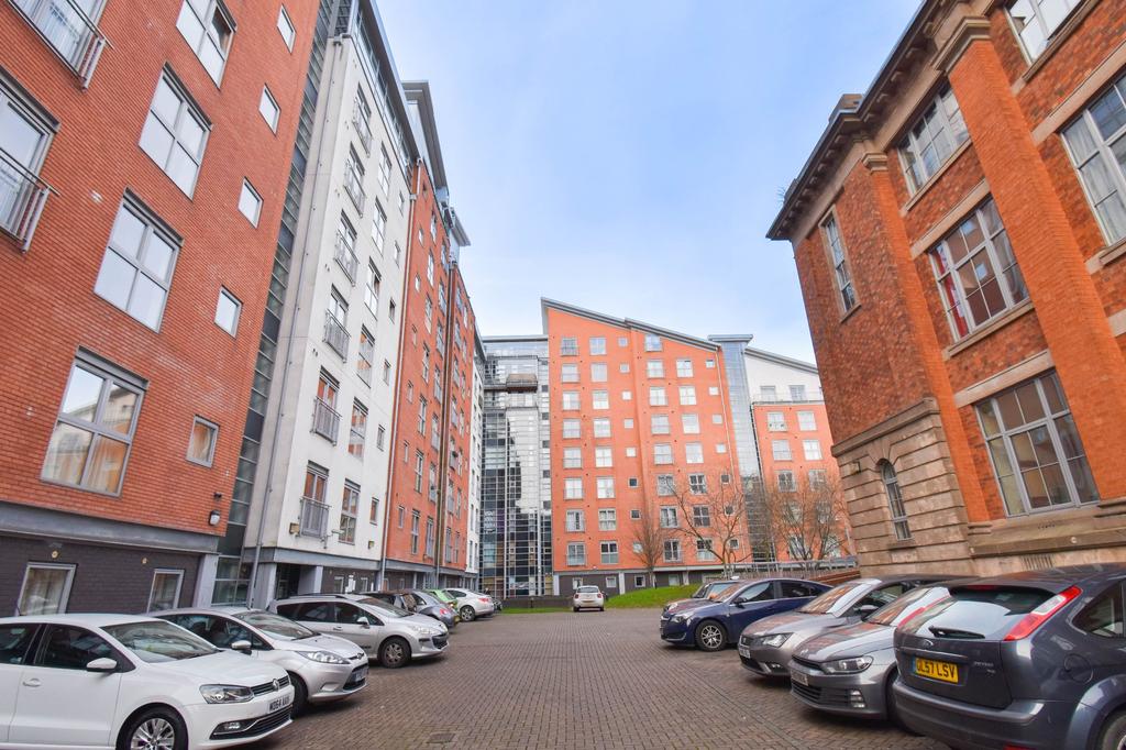Burgess House, Sanvey Gate, Leicester, LE1 4BR 2 bed apartment £140,000