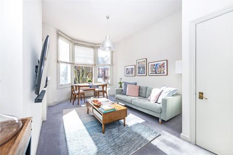 2 bedroom flat for sale, Hemstal Road, West Hampstead, NW6