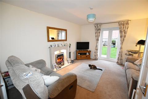 undefined, Sentinel Close, Worcester, WR2