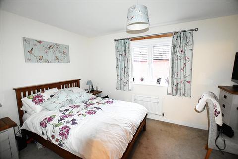 undefined, Sentinel Close, Worcester, WR2