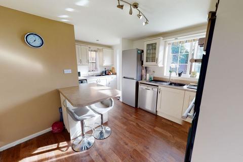 15 Cherry Blossom Close, Northampton, NN3 9DN
