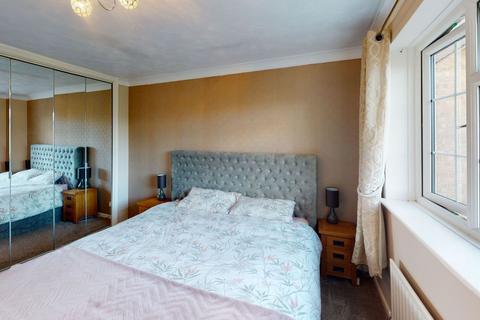 15 Cherry Blossom Close, Northampton, NN3 9DN