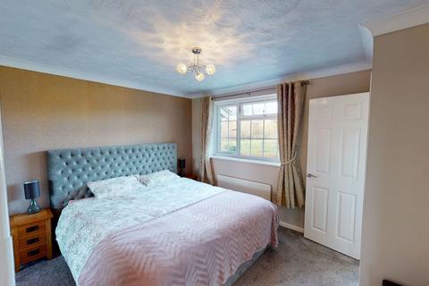 15 Cherry Blossom Close, Northampton, NN3 9DN