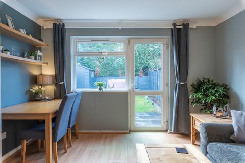 64 Wavell Close, Yate, Bristol, BS37 5UN
