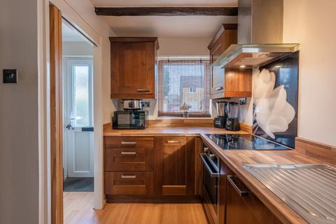 64 Wavell Close, Yate, Bristol, BS37 5UN