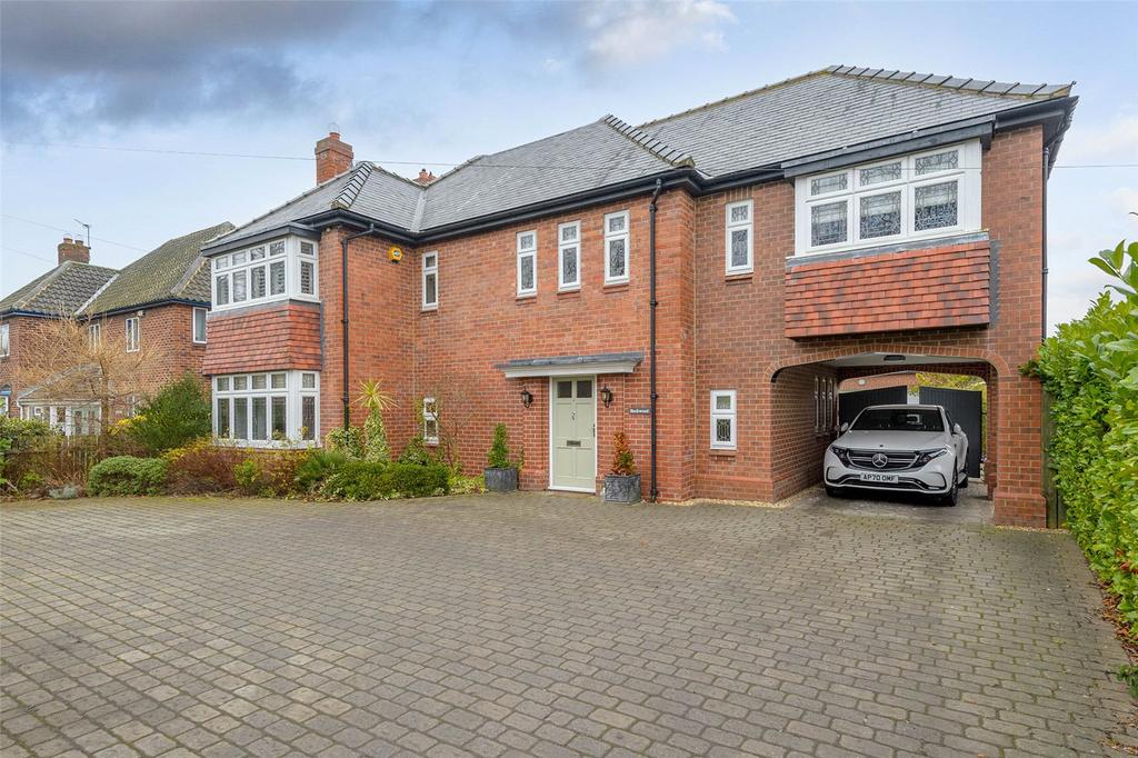 Beckwood, Potters Bank, Durham, DH1 6 bed detached house £995,000