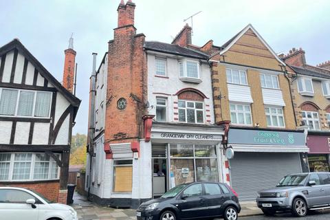 26a The Grangeway, London, N21 2HG