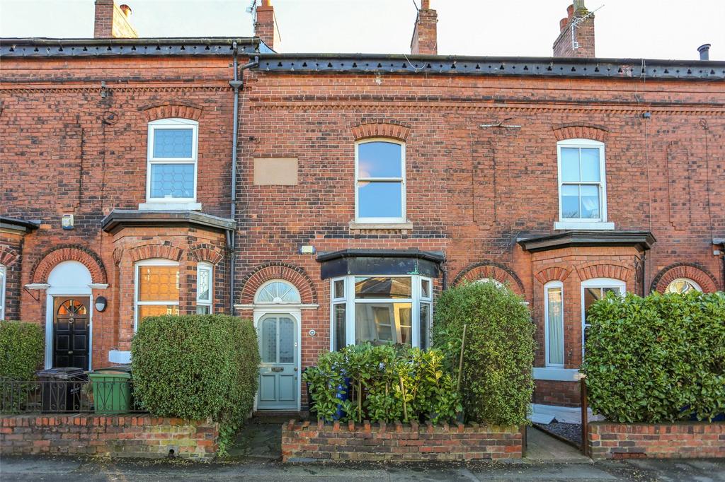 Station Road, Marple, SK6 3 bed terraced house £290,000