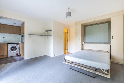 1 Exeter Court, Didcot, OX11 8UH