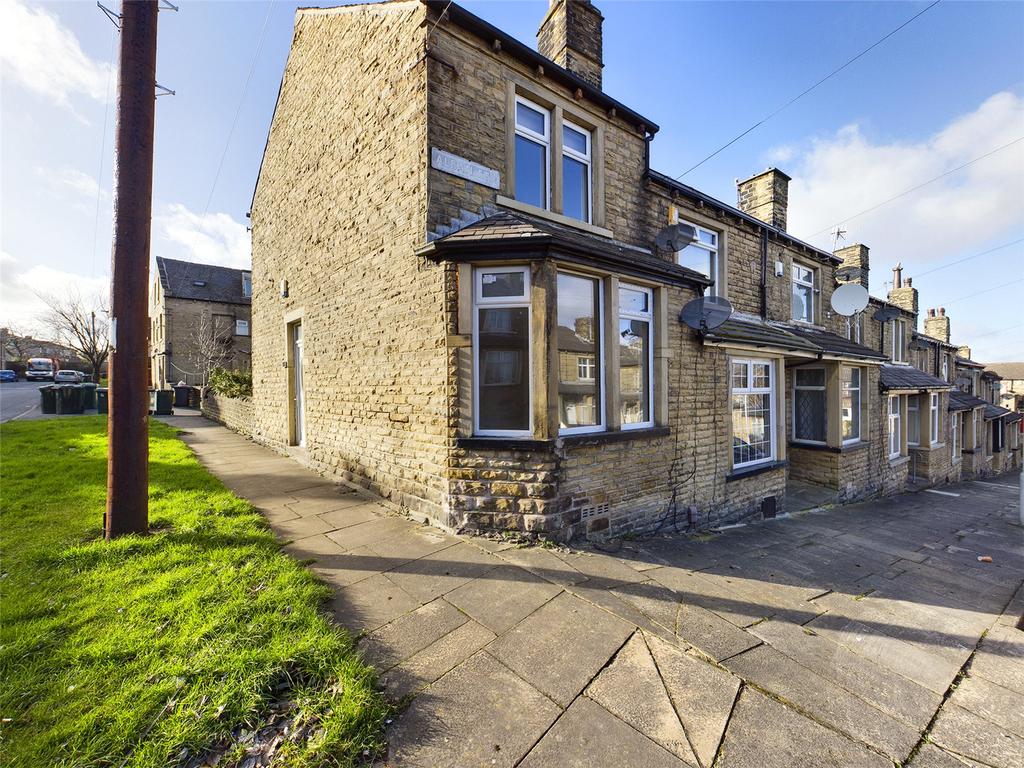 Brompton Road, Bradford, BD4 2 bed end of terrace house for sale £79,995
