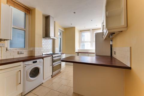 38 Cobham Road, Westcliff-on-sea, SS0 8EA