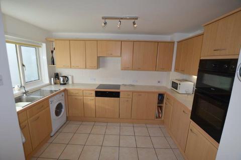 2 Tyddyn Isaf, Aberdovey, LL35 0ER