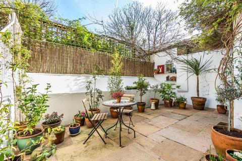 19a Cumberland Park, London, W3 6SY