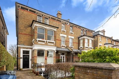 19a Cumberland Park, London, W3 6SY