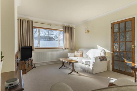 37 Barnet Drive, Bromley, BR2 8PG