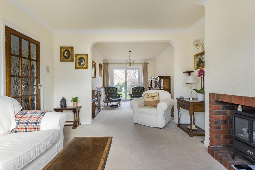 Drive, Bromley 3 bed semidetached house £699,999