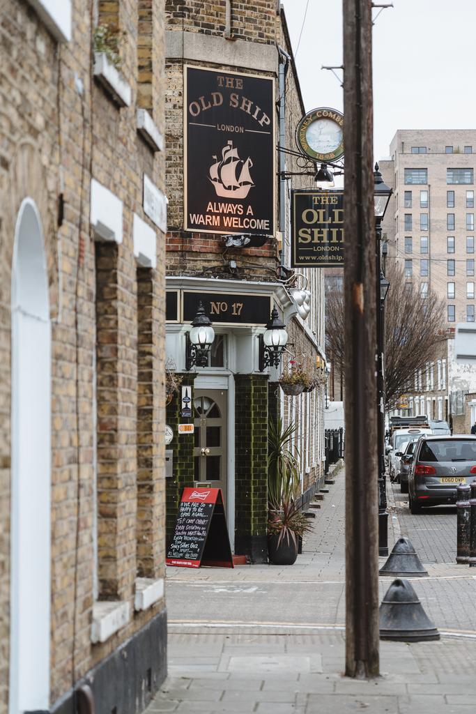 Barnes Street (9).jpg