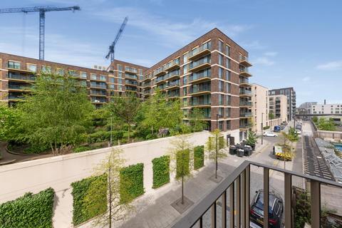 2 bedroom apartment to rent, Pendant Court, Royal Wharf, London, E16
