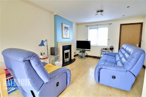11 Broom Green, Sheffield, S3 7XF