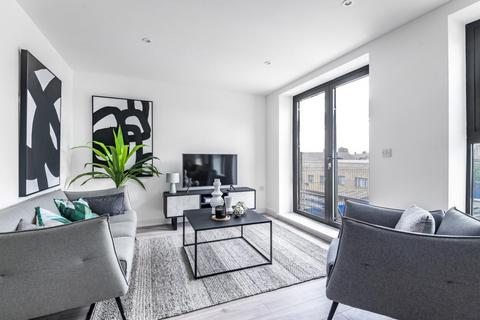 2 bedroom apartment for sale, 1A Hillreach, London, SE18