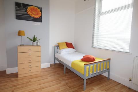 1 bedroom in a house share to rent, 258 Newark Road, Lincoln, Lincolnshire, LN6 8RP