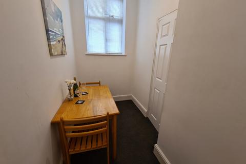 2 bedroom apartment to rent - Parkside Apartments, 62 Lloyd Street South, England.M14 7HT