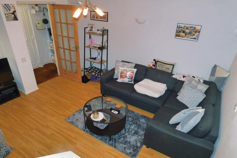 34 Birchlands, Totton, Southampton, SO40 7QB