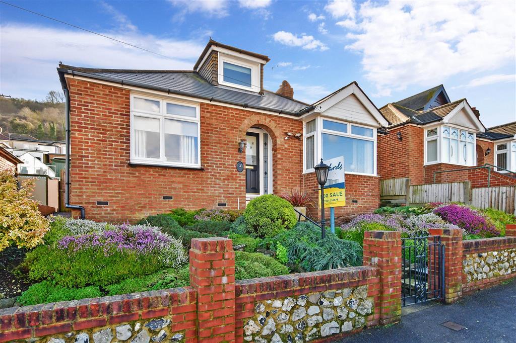 Farthingloe Road, Maxton, Dover, Kent 2 bed bungalow £300,000